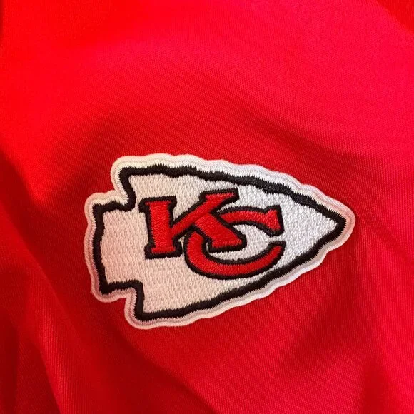 🔥 KANSAS CITY CHIEFS Antigua Quarter-Zip | Red Friday Tailgate | XXL | EUC - Picture 3 of 4